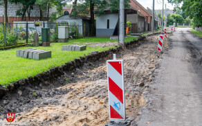 Trwa przebudowa drogi w Jeziorkach Kosztowskich