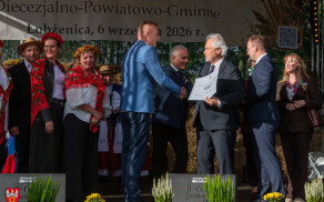 Uroczyste Dożynki w Łobżenicy - gminne, powiatowe i diecezjalne