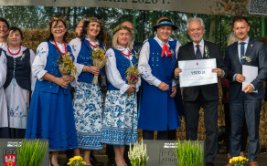 Uroczyste Dożynki w Łobżenicy - gminne, powiatowe i diecezjalne