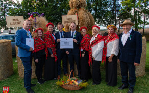 Uroczyste Dożynki w Łobżenicy - gminne, powiatowe i diecezjalne