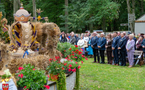Uroczyste Dożynki w Łobżenicy - gminne, powiatowe i diecezjalne