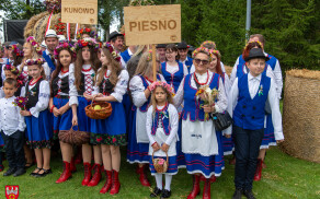 Uroczyste Dożynki w Łobżenicy - gminne, powiatowe i diecezjalne