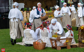 Uroczyste Dożynki w Łobżenicy - gminne, powiatowe i diecezjalne