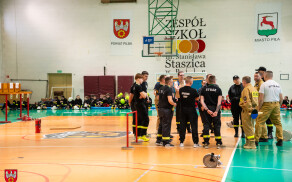 zawody w hali przy Bydgoskiej