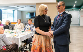 Śniadnie wielkanocne z seniorami w Szydłowie