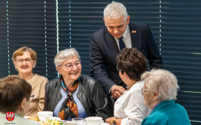 Śniadnie wielkanocne z seniorami w Szydłowie