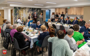 Śniadnie wielkanocne z seniorami w Szydłowie