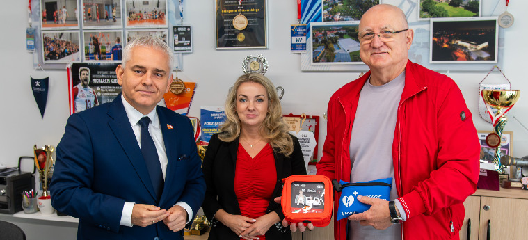 Mobilny defibrylator AED dla LOMS w P...
