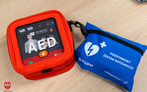 Mobilny defibrylator AED dla LOMS w Pile