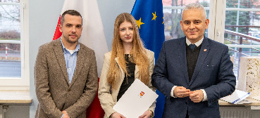 wręczenie nagród laureatom