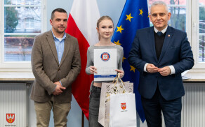 wręczenie nagród laureatom