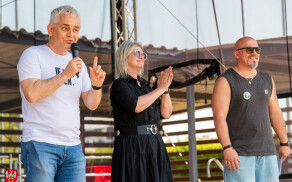 Ogólnofajny Piknik Rodzinny Beezone na stadionie