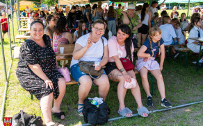 Ogólnofajny Piknik Rodzinny Beezone na stadionie
