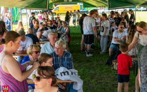 Ogólnofajny Piknik Rodzinny Beezone na stadionie