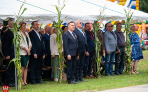 Dożynki gminne w Brzostowie- święto plonów i wspólnoty