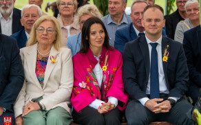 Dożynki gminne w Brzostowie- święto plonów i wspólnoty