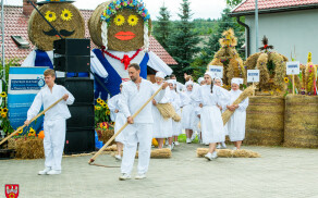 Dożynki gminne w Brzostowie- święto plonów i wspólnoty