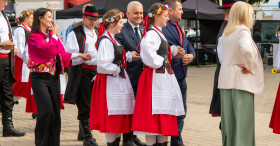 Dożynki gminne w Brzostowie- święto p...