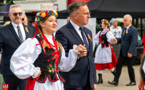 Dożynki gminne w Brzostowie- święto plonów i wspólnoty