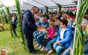 Dożynki gminne w Brzostowie- święto plonów i wspólnoty