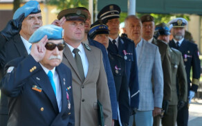 Obchody Święta Wojska Polskiego w jednostkach w Wałczu