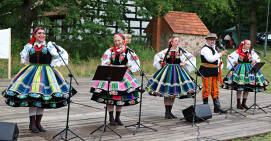 Biesiada Krajeńska w skansenie w Osieku