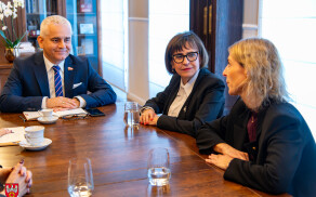 Rozmowy o współpracy na rzecz oświaty w Pile