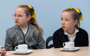 Cheerleaderki ze Szkoły Podstawowej nr 11  w Starostwie