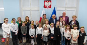 Cheerleaderki ze Szkoły Podstawowej n...