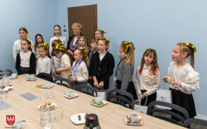 Cheerleaderki ze Szkoły Podstawowej nr 11  w Starostwie