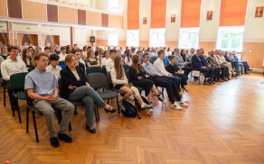 Nagrody dla młodych pasjonatów biologii i chemii