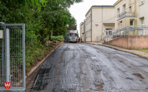 Ruszył remont drogi w DPS Rzadkowie
