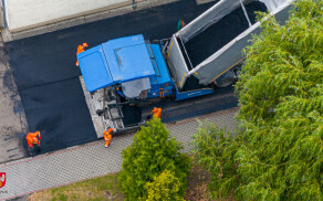 Ruszył remont drogi w DPS Rzadkowie