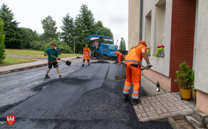 Ruszył remont drogi w DPS Rzadkowie