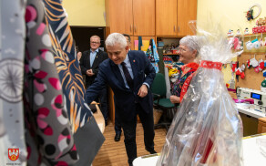 życzenia od zarządu dla mieszkanców i kadry