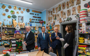 życzenia od zarządu dla mieszkanców i kadry