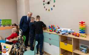 życzenia od zarządu dla mieszkanców i kadry