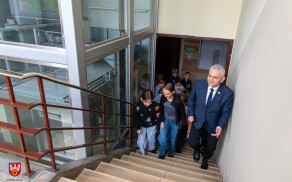 Uczniowie ze Szkoły Podstawowej STO gościli w Starostwie