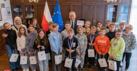 Uczniowie ze Szkoły Podstawowej STO gościli w Starostwie