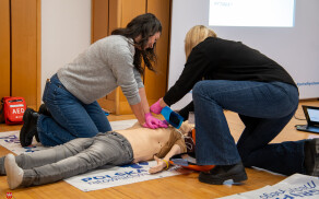 szkolenia z użyciem defibrylatorów AED