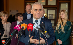 duża inwestycja na tacji PKP