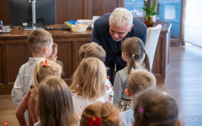 wizyta dzieci w Starostwie