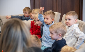 wizyta dzieci w Starostwie