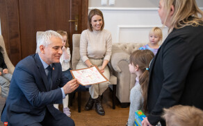 wizyta dzieci w Starostwie