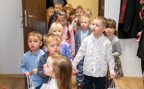 wizyta dzieci w Starostwie