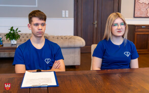 Przygotowania uczniów do jubileuszu "Ekonomika"