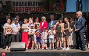 Rodziny zastępcze świętowały na stadionie przy Okrzei