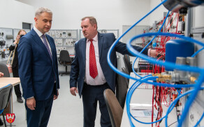 Wicepremier i Minister Cyfryzacji z wizytą w Pile