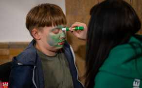 koncert w Kinie Iskra na leczenie Szymona