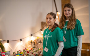 koncert w Kinie Iskra na leczenie Szymona